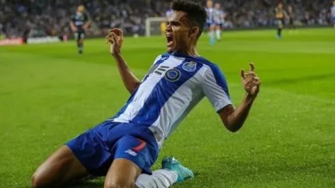 Luis Díaz festeja su primer gol en la liga de Portugal.