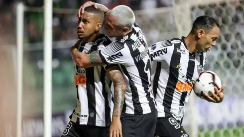Así festejaron los jugadores del 'Galo'.