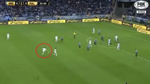 Desde ahí le pegó Gustavo Scarpa.