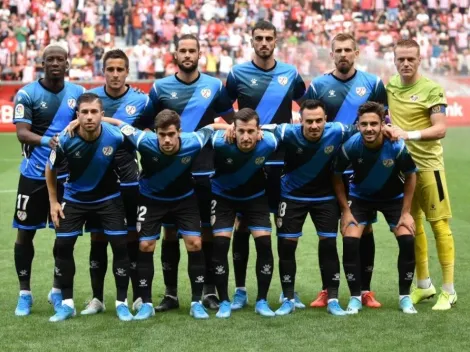 ¡Volvió Bolt! Advíncula jugó los 90' en el empate del Rayo Vallecano en La Liga 123 de España