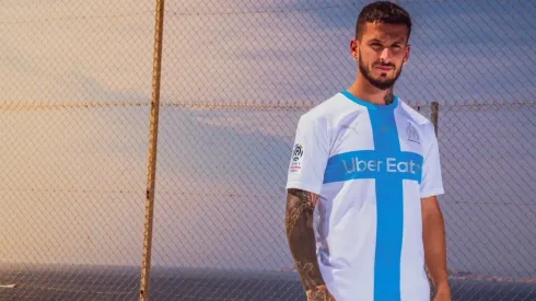 Benedetto con la nueva camiseta de Olympique de Marsella.