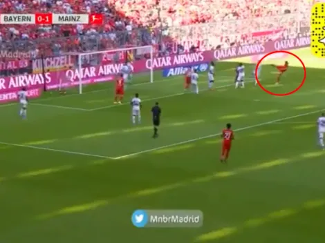 Como contra Argentina: Pavard la agarró de volea y la mandó a guardar