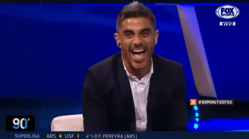 Bulos tiró que Barbona "es el Juanfer Quintero de Racing" y sus compañeros casi lo matan