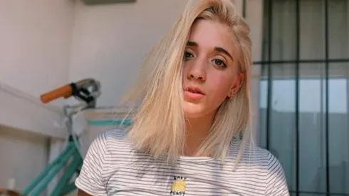 Juega en San Lorenzo, se metió a un video de Delfina Pignatello y la intentó conquistar en vivo