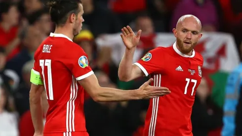 Gales visita a Eslovaquia