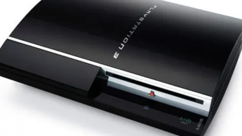 Arrestan a un hombre por "chipear" y vender una PlayStation 3 en Japón