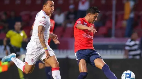 Toluca venció al débil Veracruz y se aseguró el primer lugar del grupo