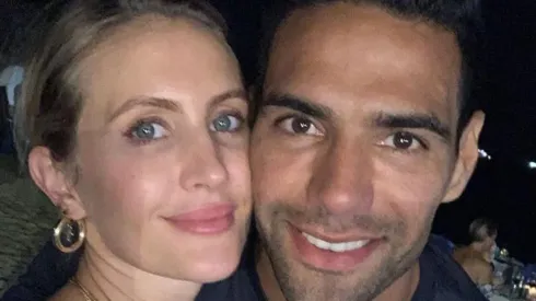 Nos morimos de amor: junto a su mujer, Falcao presentó en las redes a su nueva mascota