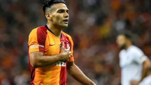 Una locura: desde España llaman a Falcao para que deje Galatasaray