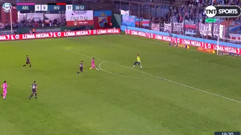 Martínez Quarta se durmió y River lo pagó caro.