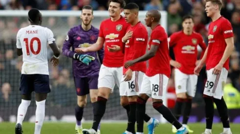 Diario Mirror: el Manchester United se prepara para una nueva megaoferta de varias billones de libras