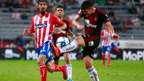 Por culpa de Vargas, Atlas perdió un partido insólito ante San Luis y está fuera de la Liguilla