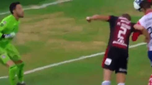 Camilo Vargas salvó una imposible pero en la segunda ya no pudo