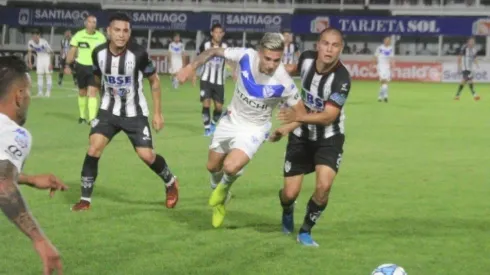 El partido no tuvo muchas luces en Santiago del Estero.