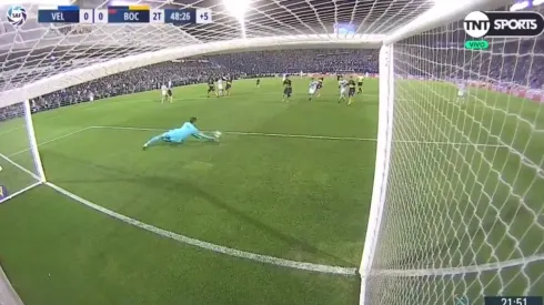 La enorme atajada de Esteban Andrada.