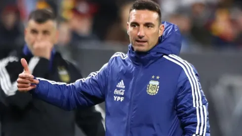 Problemas para Scaloni: según FOX, una de las figuras de Argentina está entre algodones