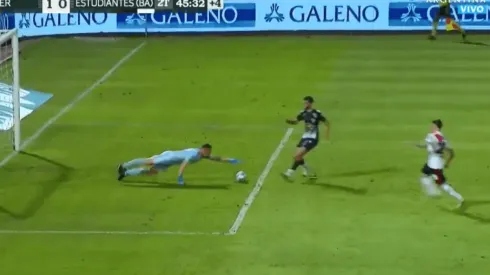 El gol anulado a Estudiantes de Caseros a los 90' ante River