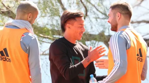 Lucas Lobos, visita especial al plantel de Tigres