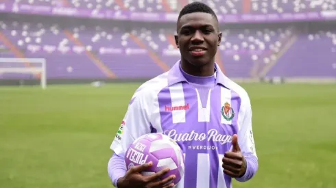 Stiven Plaza en su presentación en Valladolid.