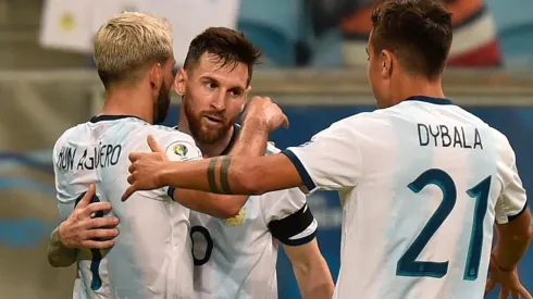 Dybala compartió en Instagram su foto más feliz junto a Leo Messi