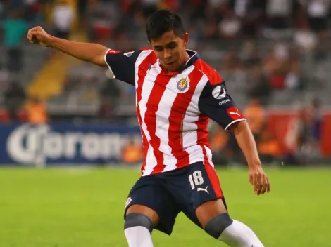 ¡Impactante! La brutal patada que dejó sangrando a Calderón