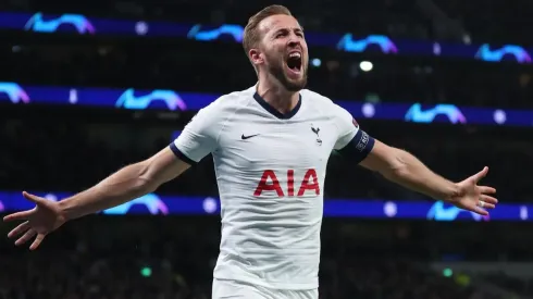 Harry Kane se despachó con un gran doblete.