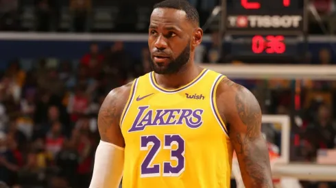 Vídeo: estos niños esperaron 5 años para tomarse una foto con LeBron