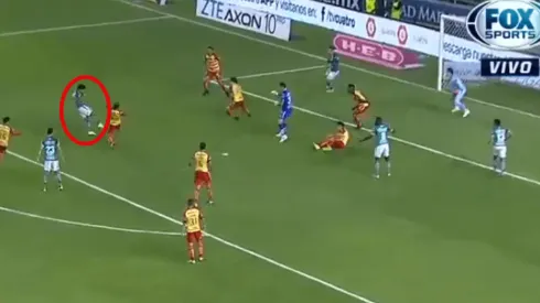 ¡Qué bombazo de Macías al travesaño! Era la Semifinal para León