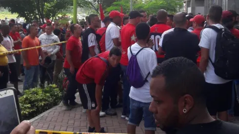 Hinchas del América de Cali se ‘rebotan’ al saber que se acabó la boletería