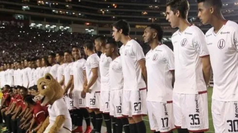 Universitario jugará la Noche Crema contra Barcelona de Ecuador.