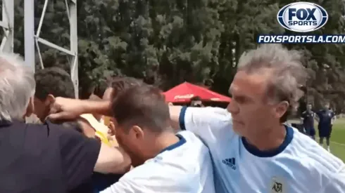 Todos estaban en el VAR y Ruggeri aprovechó para atenderlo a Leto