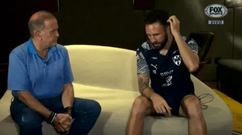 Layún conmovió a todos al recordar el cáncer y su pasado en América