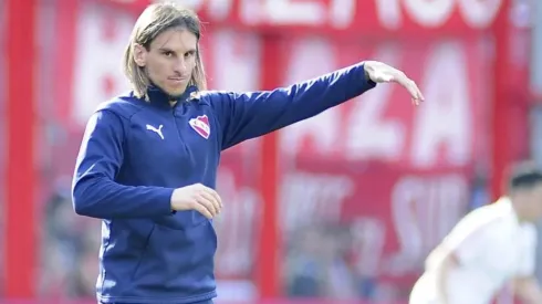 Es oficial: Racing presentó a Sebastián Beccacece