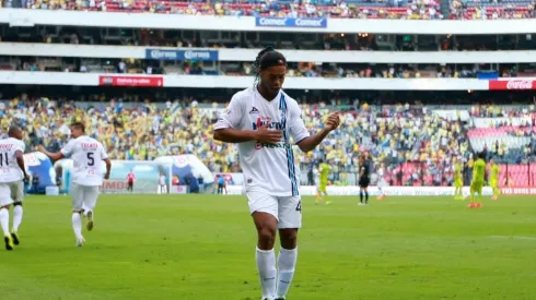 Dinho festejando en tierras aztecas.