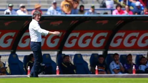 Caballero en un encuentro entre Juárez-Pumas