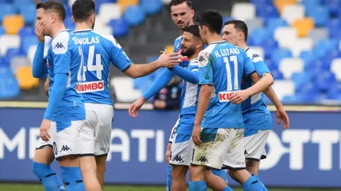 Hirving Lozano en victoria del Napoli