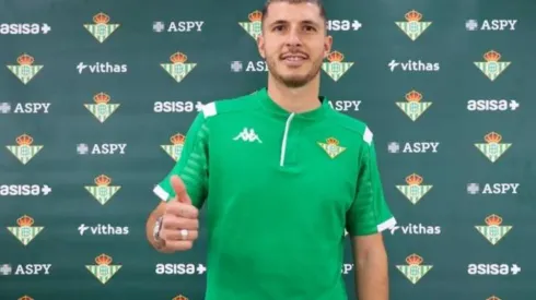 Los curiosos comentarios de los fans de América ante la presentación de Guido Rodríguez con Betis