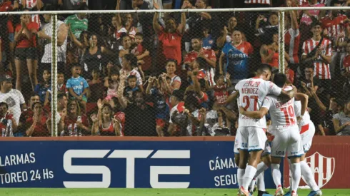 Argentinos perdió ante Unión y River puede quedar como único puntero