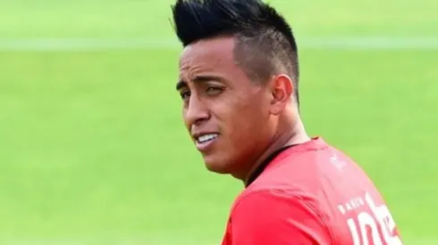 Cueva ya jugó en el fútbol mexicano. En el Toluca.