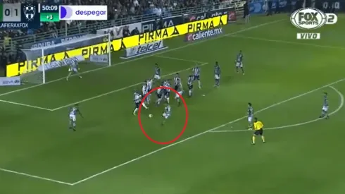 Montes salvó al silbante y empató el partido ante Monterrey