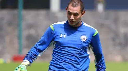 Jair Pelaez pasó de atajarle penales a Porto a jugar en la tercera de méxico.