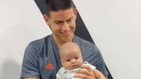 James Rodríguez y su hijo, Samuel.