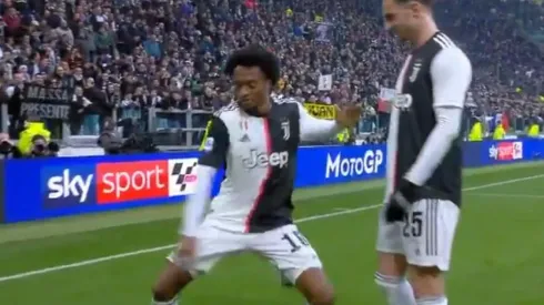 Así festejó Juan Guillermo Cuadrado su primer gol en la Serie A 19/20.