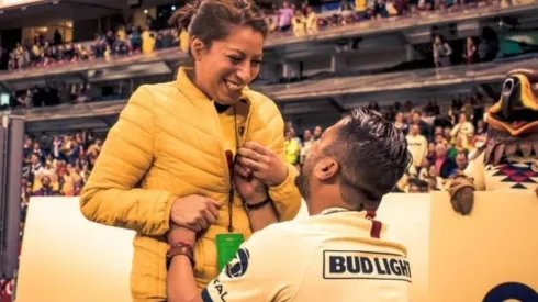 ¡Príncipe Azul-crema! Aficionado pidió matrimonio en el triunfo del América