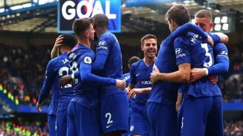 Chelsea se sacó de encima al Tottenham y sueña con la Champions League