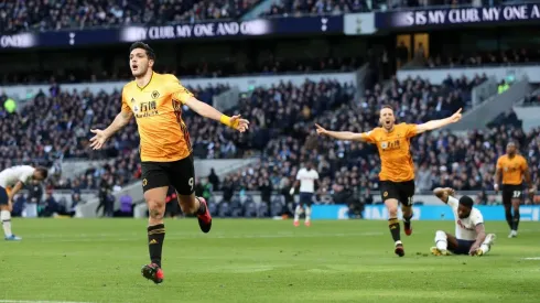 Raúl Jiménez le dio la victoria a Wolverhampton sobre Tottenham