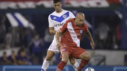 Con Centu de asistidor, Vélez venció 2 a 0 a Argentinos