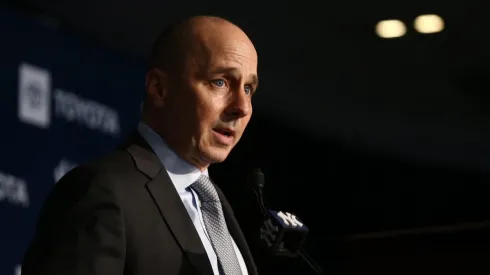 Brian Cashman habló sobre conseguir un lanzador y dijo lo que nadie quería oír