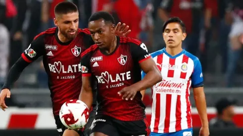 Atlas deja atrás racha negativa ante Chivas