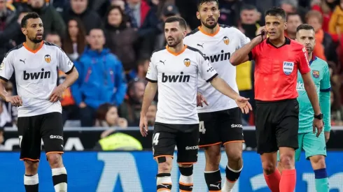 Valencia ya suma cinco positivos de coronavirus en su plantilla